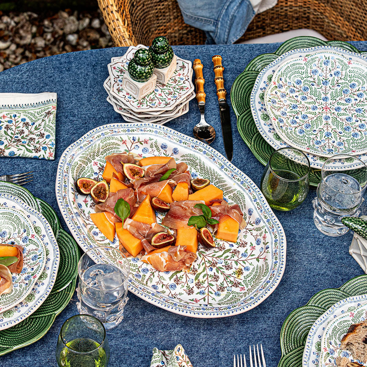Villa Seville 17 Platter - Chambray - Image 4