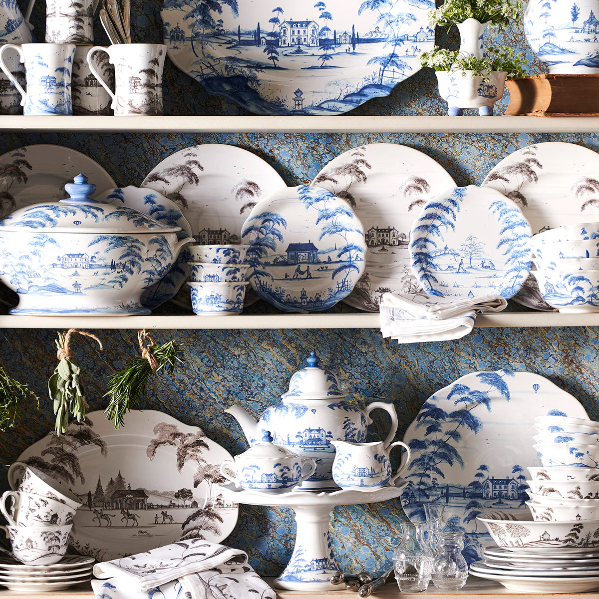 Country Estate Tureen with Lid - Delft Blue - Image 3