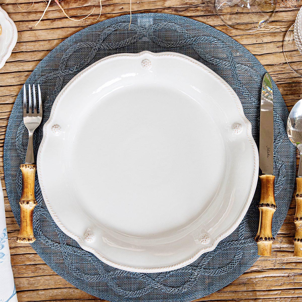 Berry & Thread Flared Dinner Plate - Whitewash - Image 3