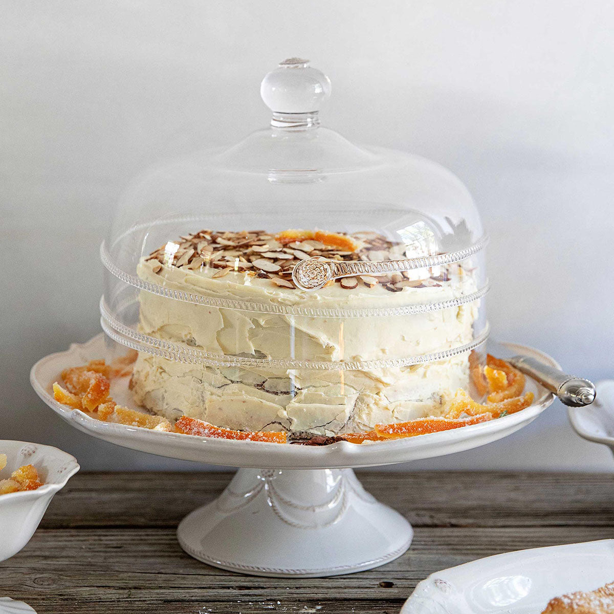 Berry & Thread Cake Stand - Whitewash - Image 4