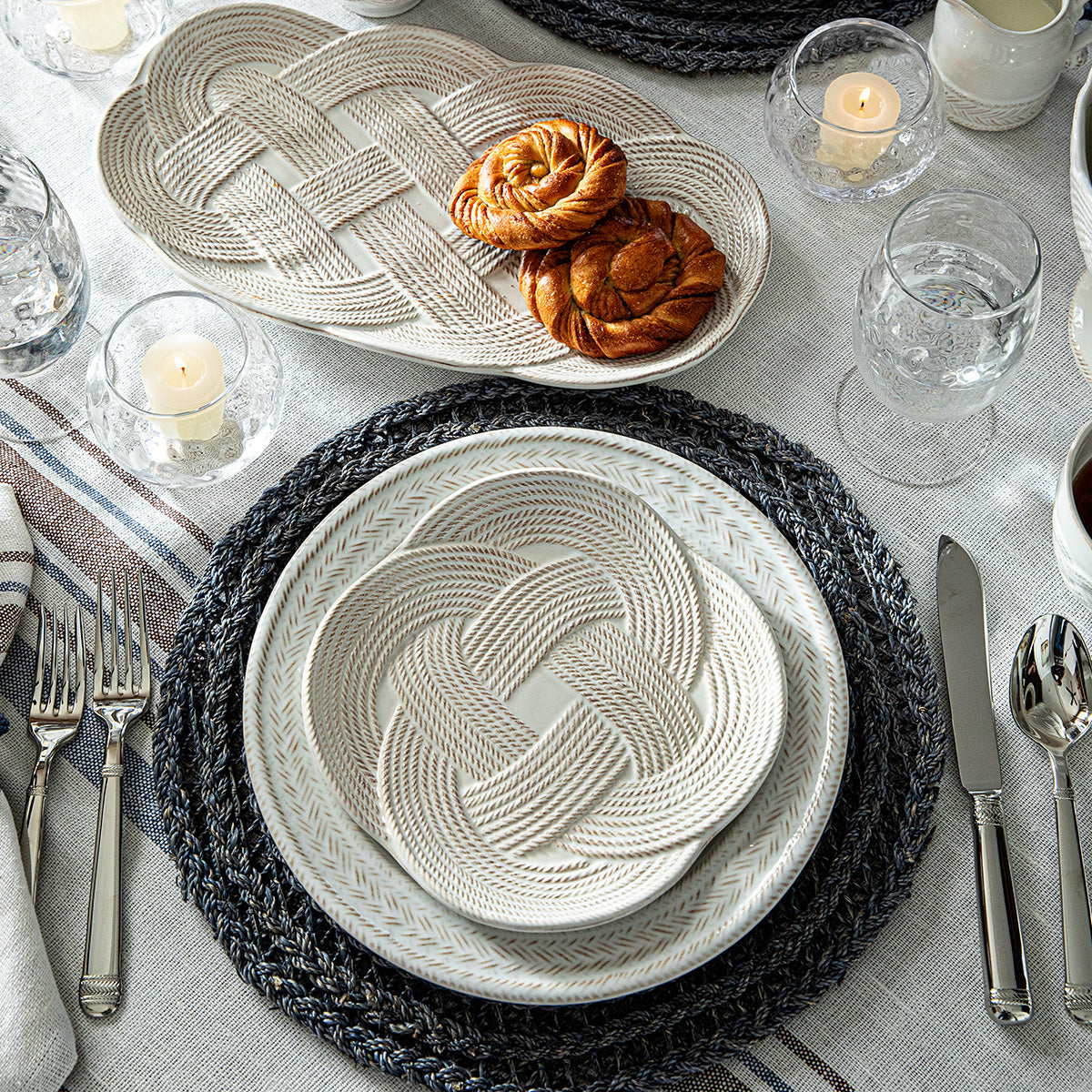 Le Panier Placemat - Navy - Image 2