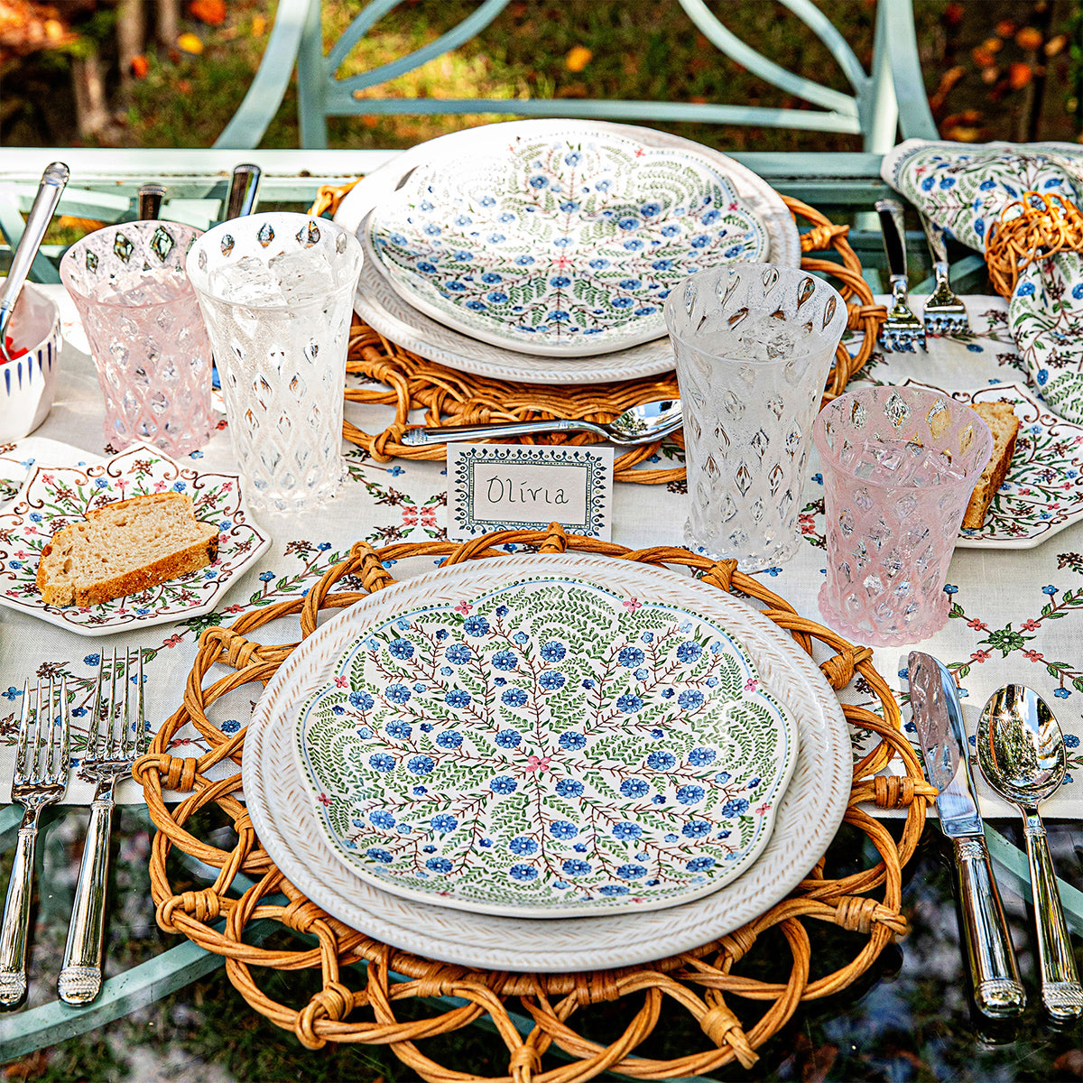 Trellis Large Tumbler - White - Image 5