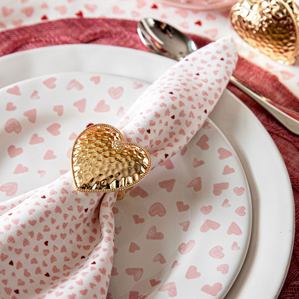Berry & Thread Heart Napkin Ring Set/4 - Gold - Image 7