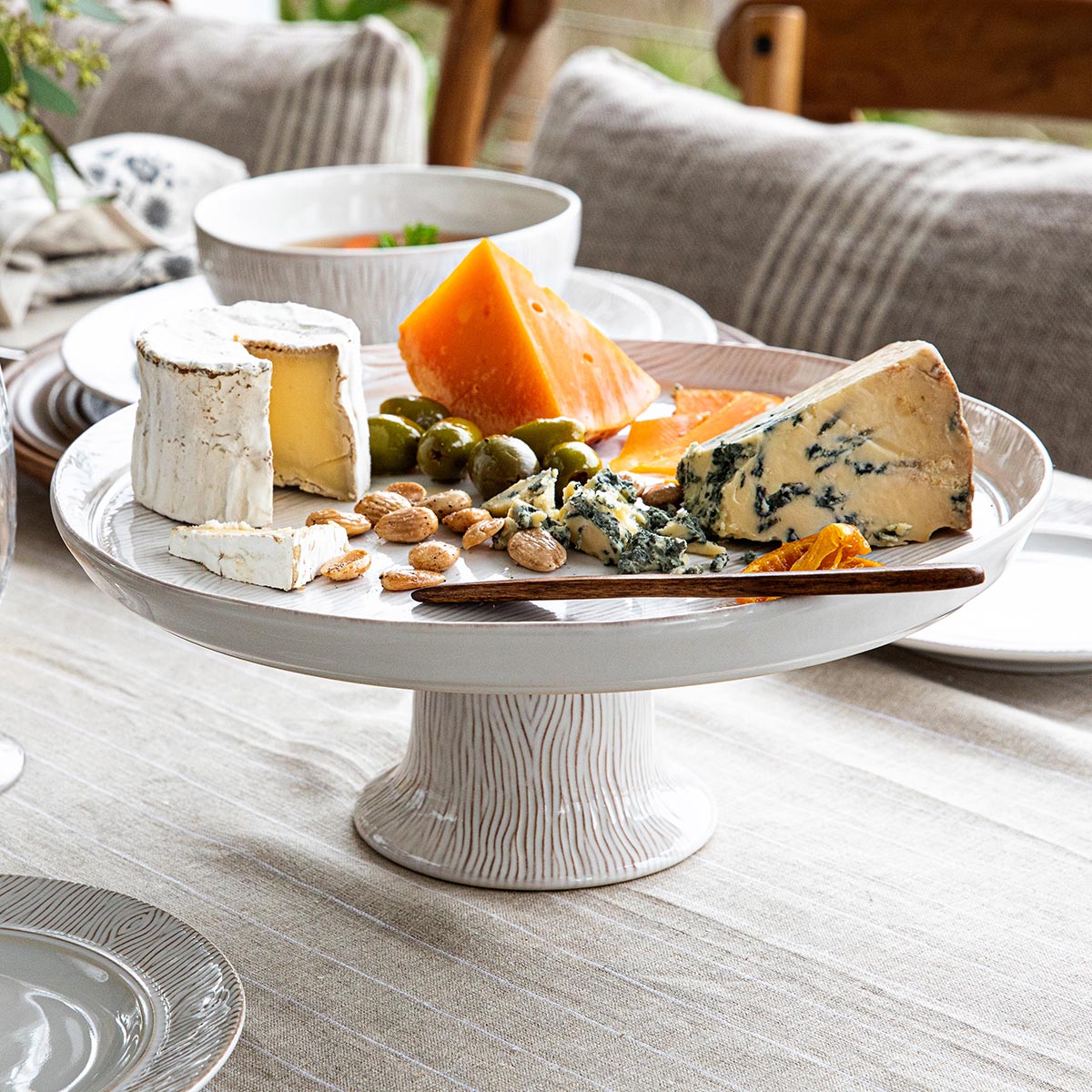 Blenheim Oak Cake Stand - Whitewash - Image 6