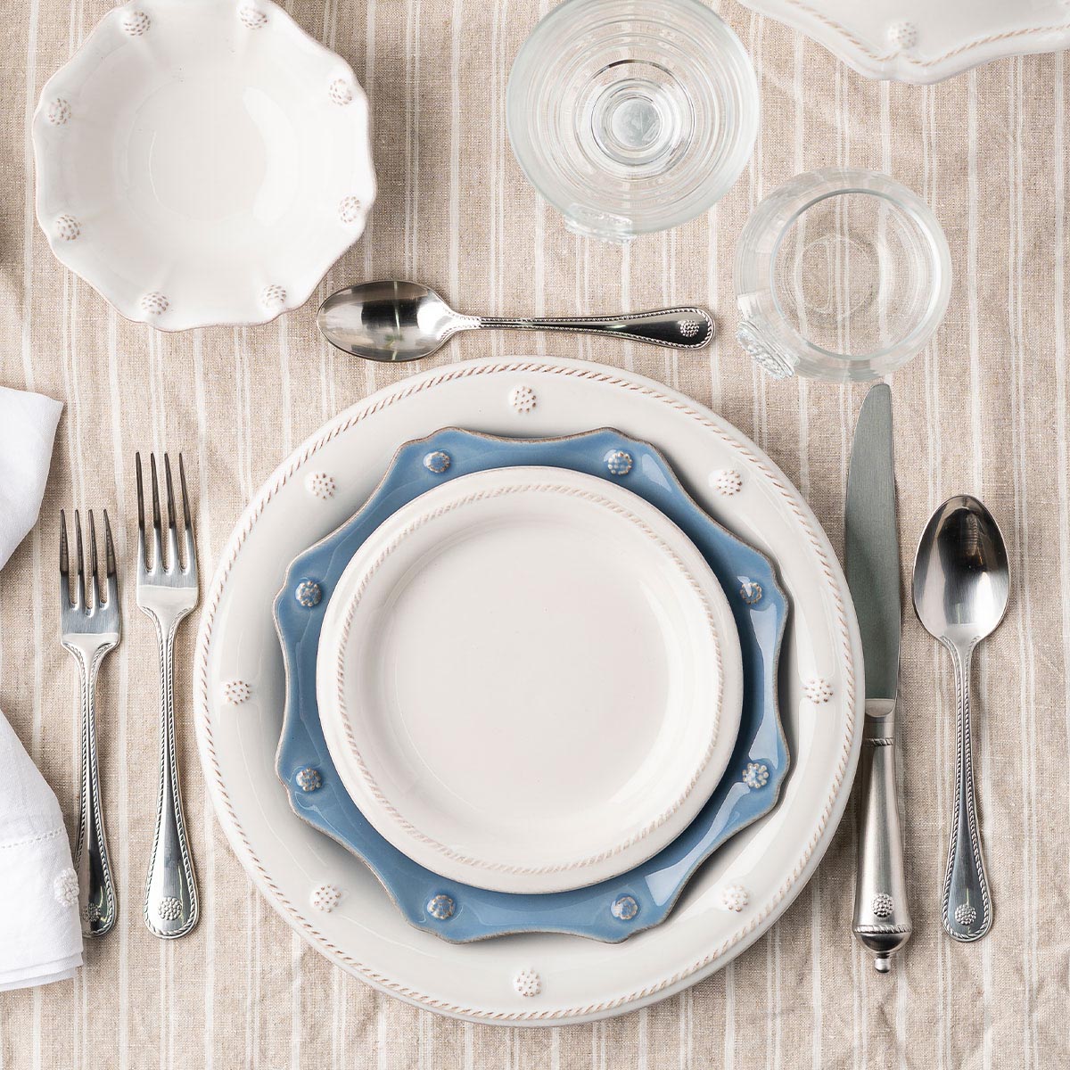 Berry & Thread Side/Cocktail Plate - Whitewash - Image 3