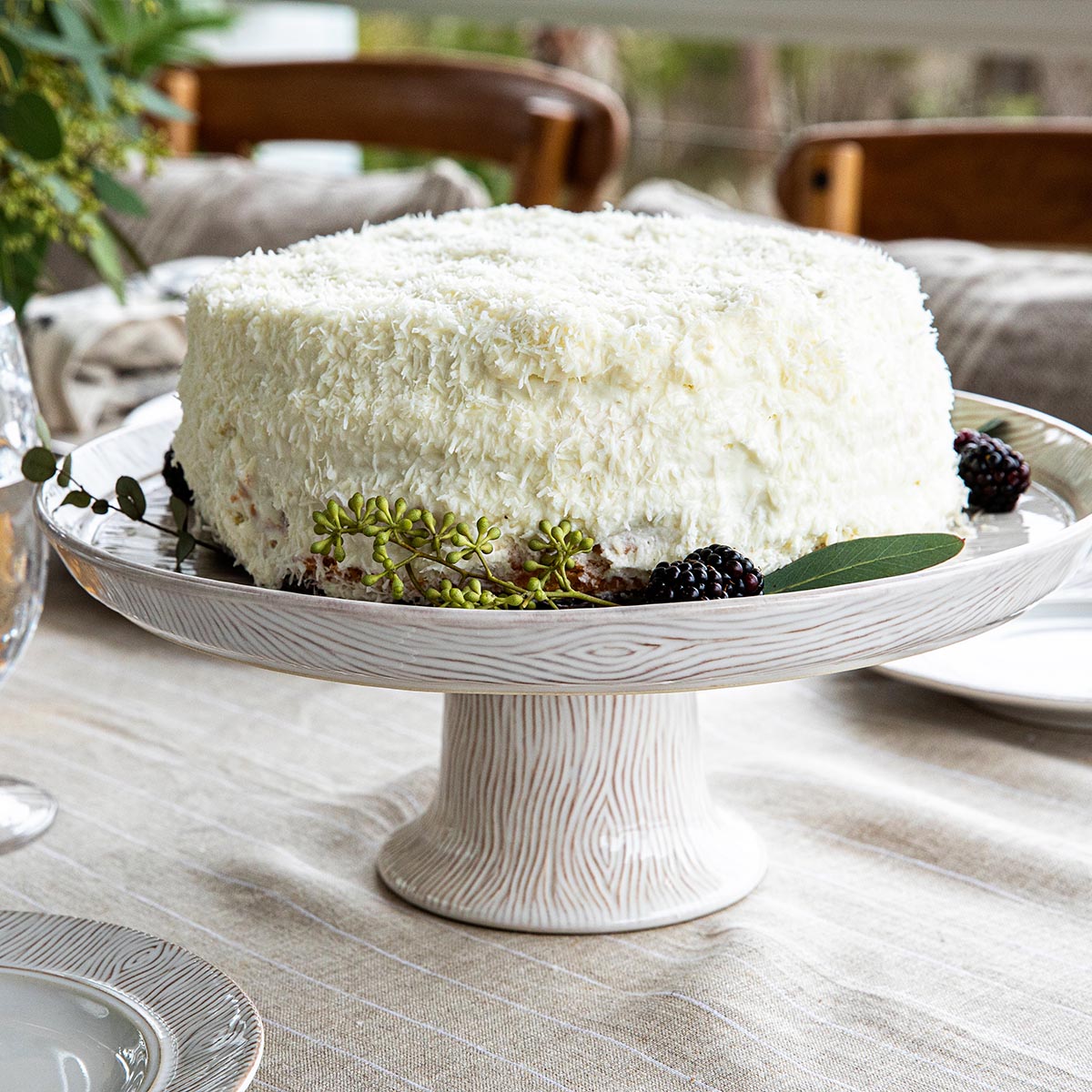 Blenheim Oak Cake Stand - Whitewash - Image 4