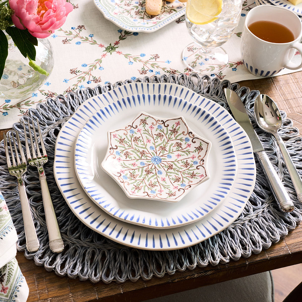 Sitio Stripe Dinner Plate - Delft Blue - Image 4