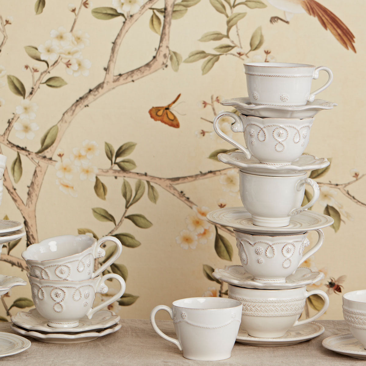 Jardins du Monde Teacup - Whitewash - Image 3