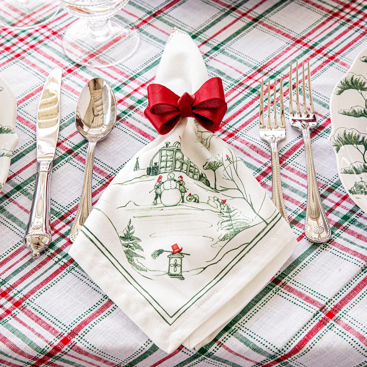 Country Estate Winter Frolic Napkin Set/4 - Evergreen - Image 4