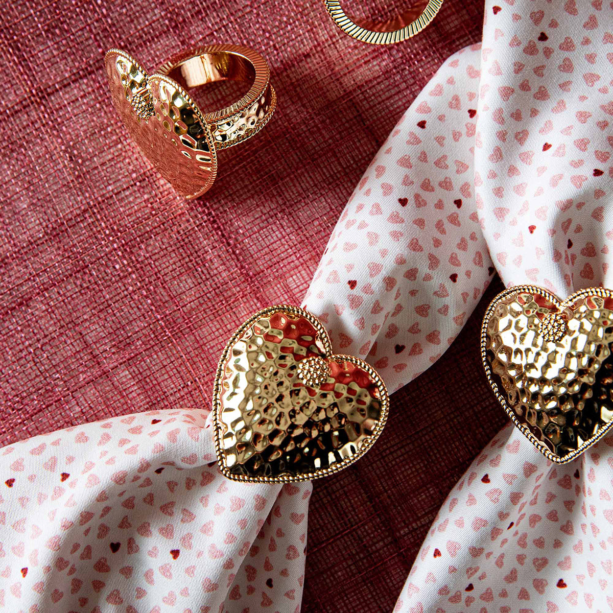 Berry & Thread Heart Napkin Ring Set/4 - Gold - Image 8