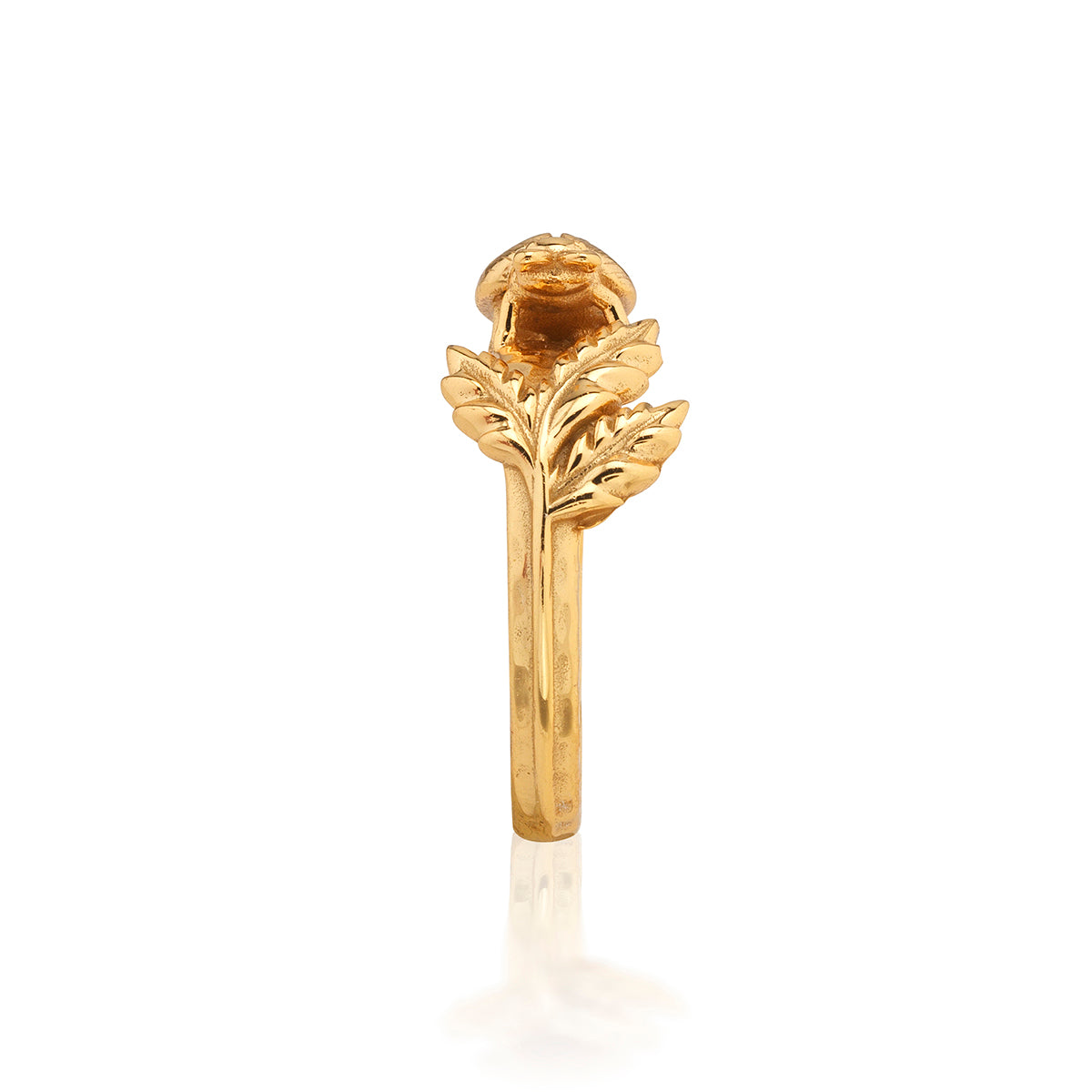 Meadow Walk Ladybug Ring - Gold - Image 4