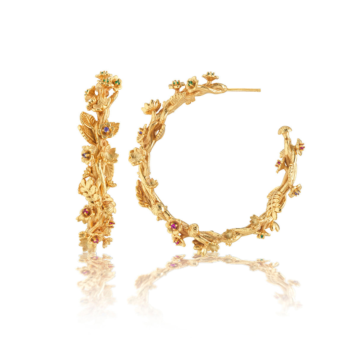 Meadow Grande Hoop Earrings - Gold - Image 3