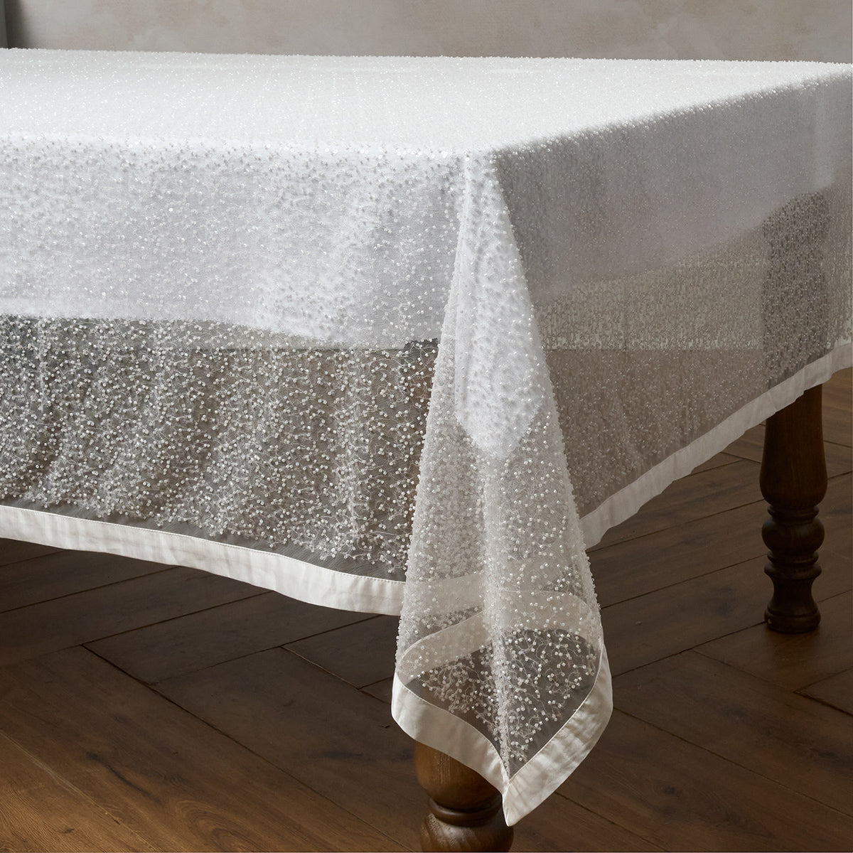 Beaded 60 x 130 Tablecloth – White - Image 2