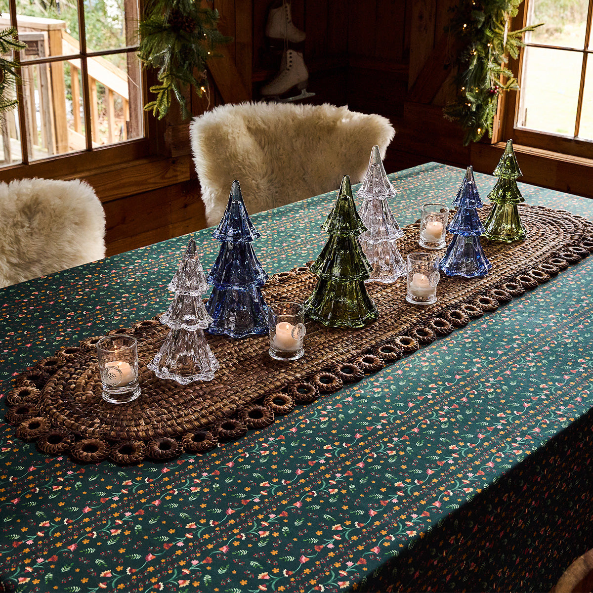 Klara 60 x 120 Tablecloth - Evergreen - Image 3