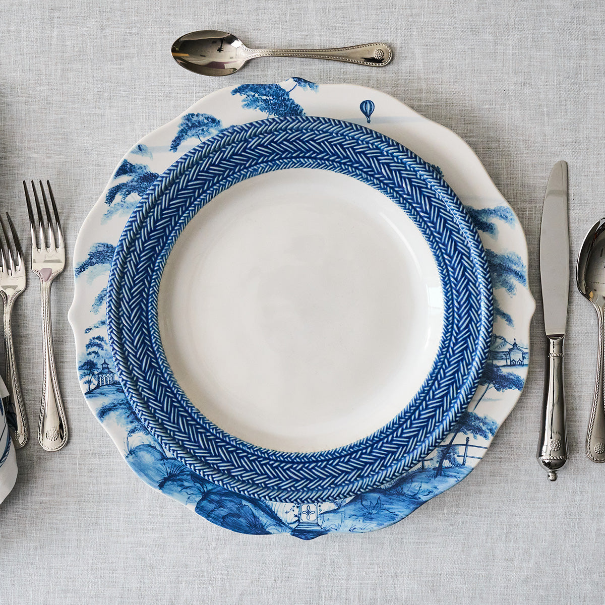 Le Panier Dessert/Salad Plate - Delft Blue - Image 3