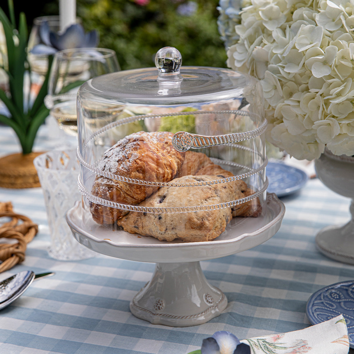 Amalia Petite Cake Dome - Image 4