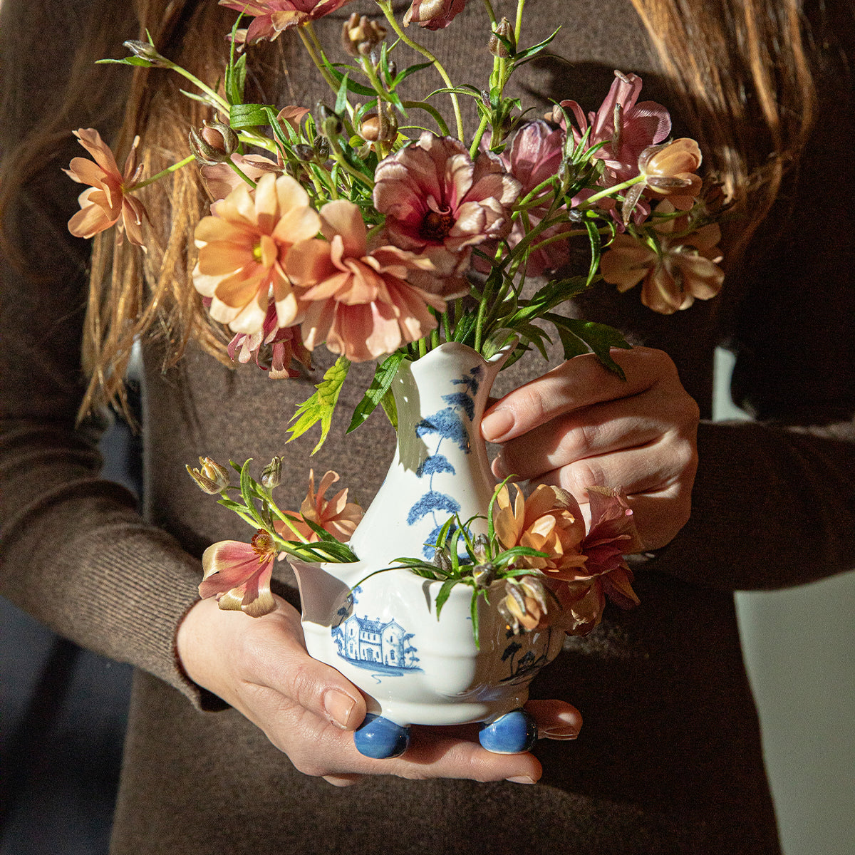 Country Estate 6 Tulipiere Vase - Delft Blue - Image 6