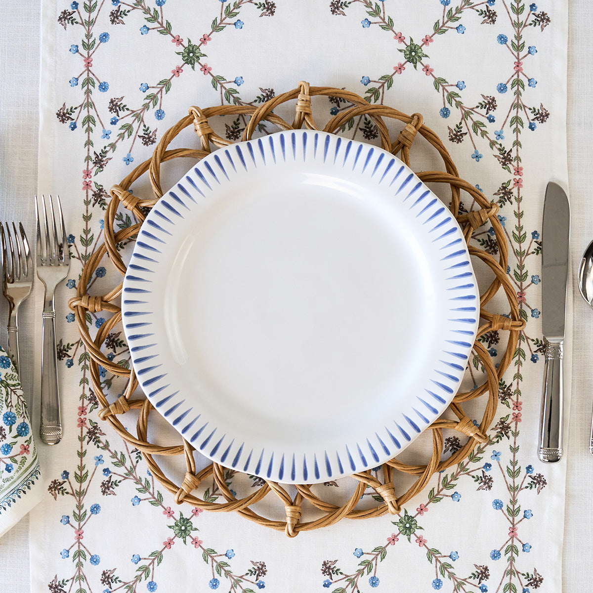 Sitio Stripe Dinner Plate - Delft Blue - Image 3