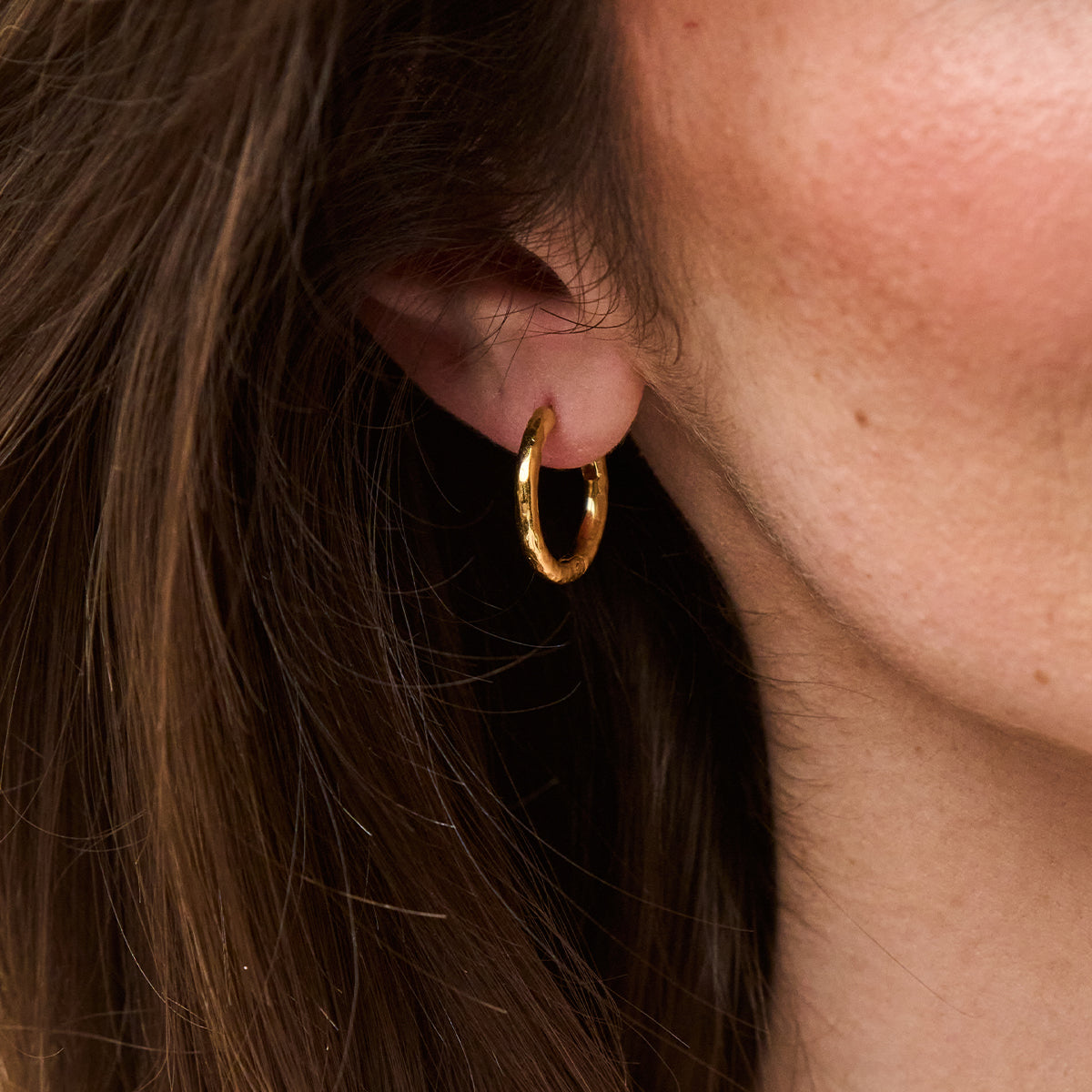 Berry Clover Hoop Earrings with Double Sided Charm - Malachite - Image 7