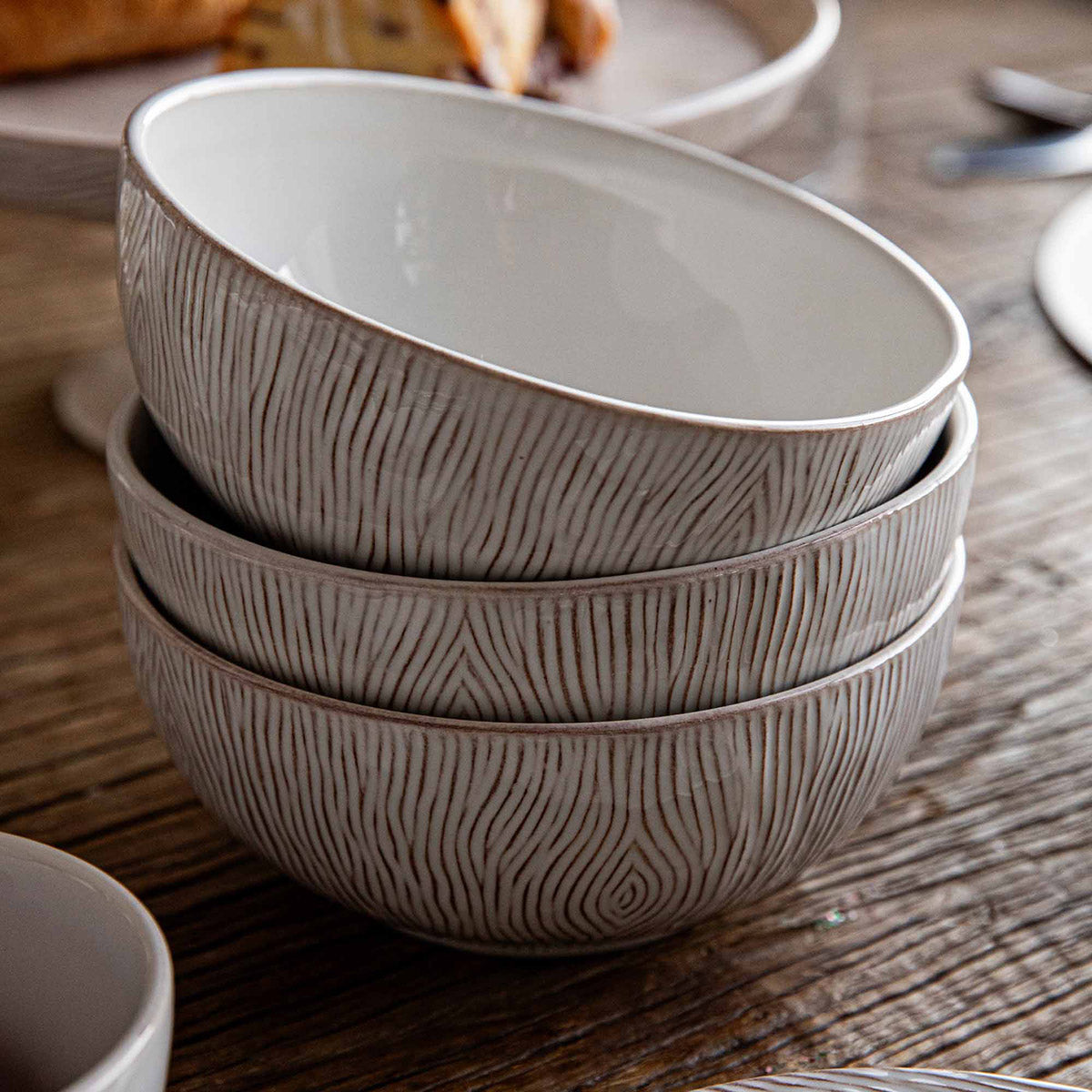 Blenheim Oak Cereal/Ice Cream Bowl - Whitewash - Image 2