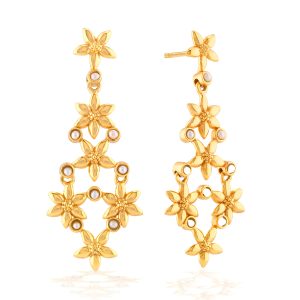 Jasmine Drop Earrings - Pearl White
