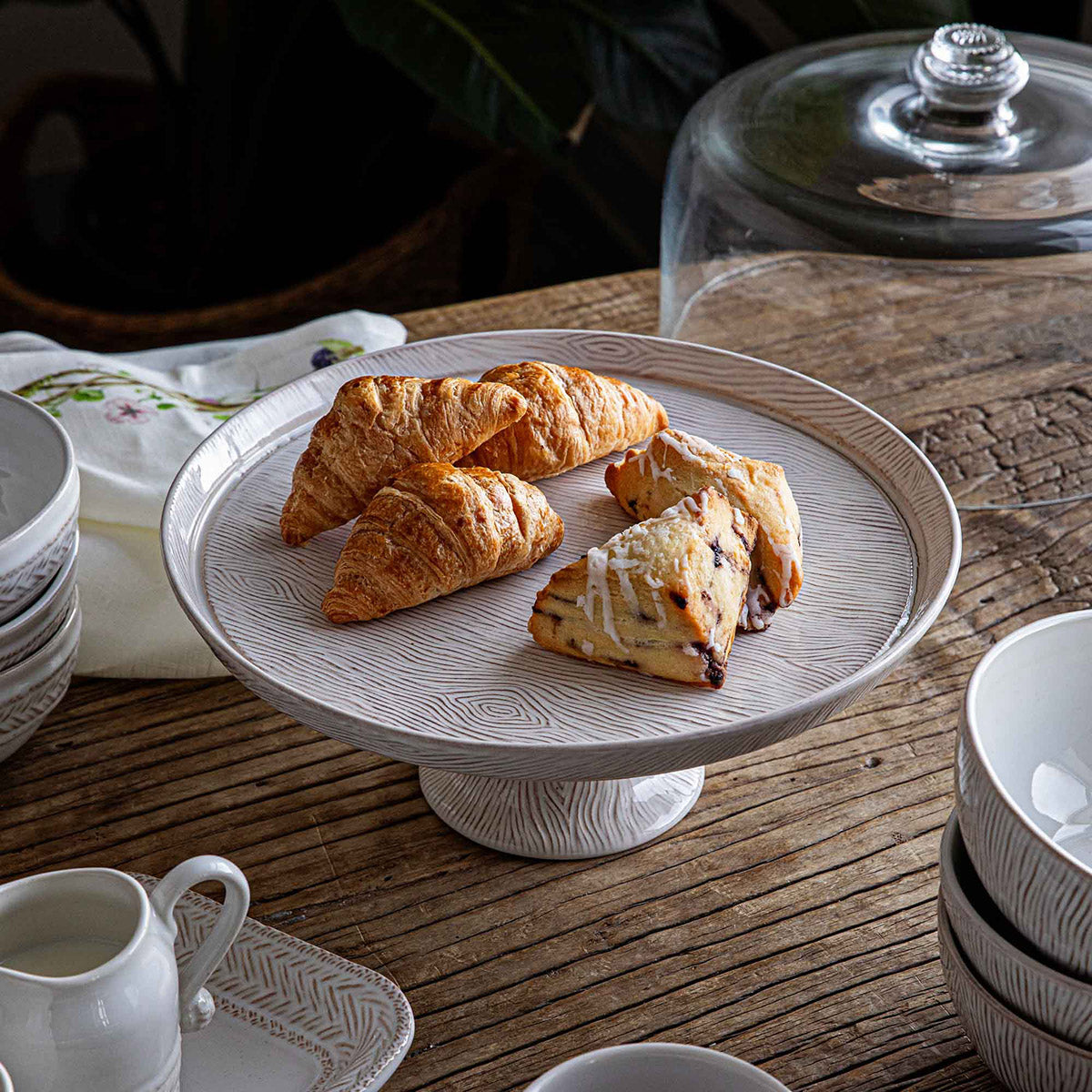Blenheim Oak Cake Stand - Whitewash - Image 3