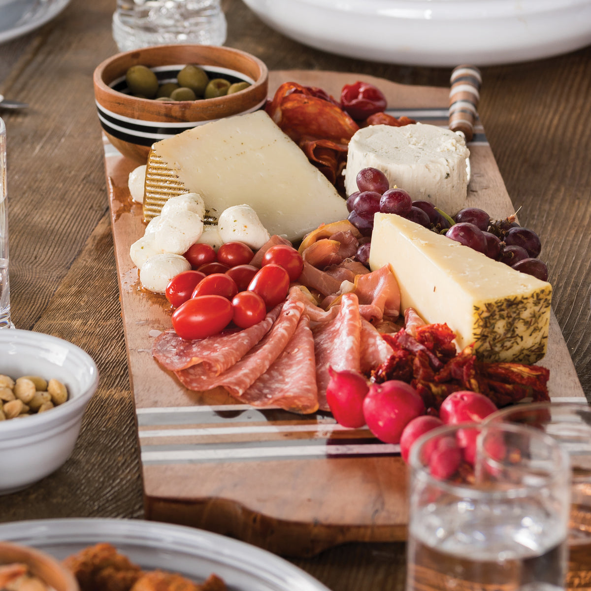 Stonewood Stripe 24 Serving Board - Image 4