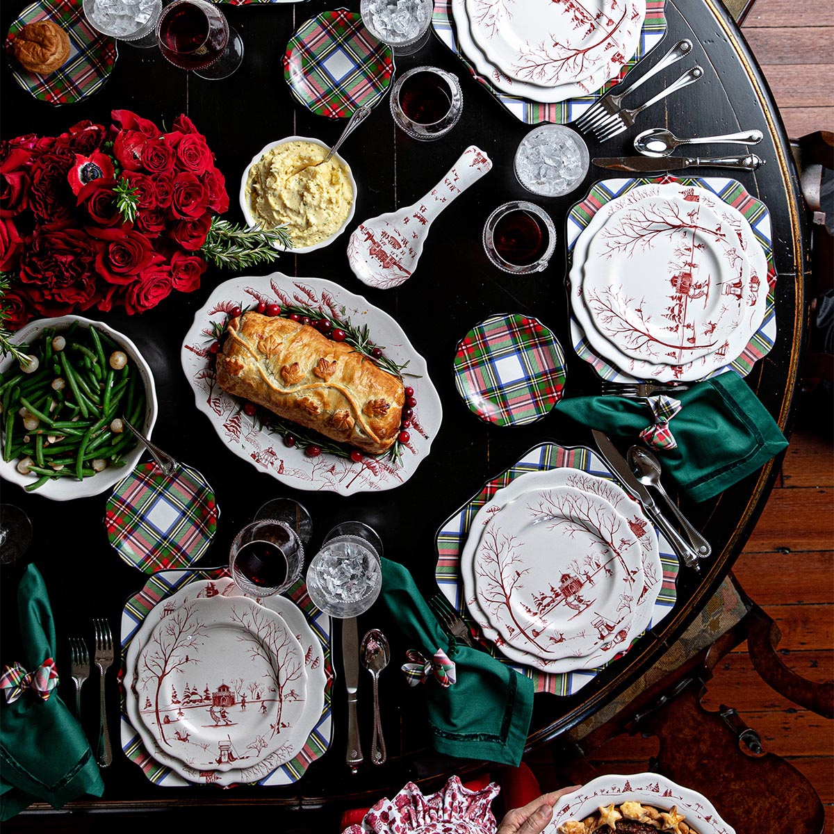 Country Estate Winter Frolic Dinner Plate - Ruby - Image 3