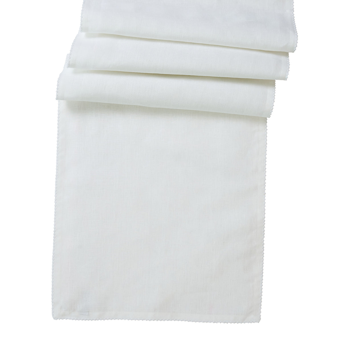 Berry Scallop 18 x 90 Table Runner - White