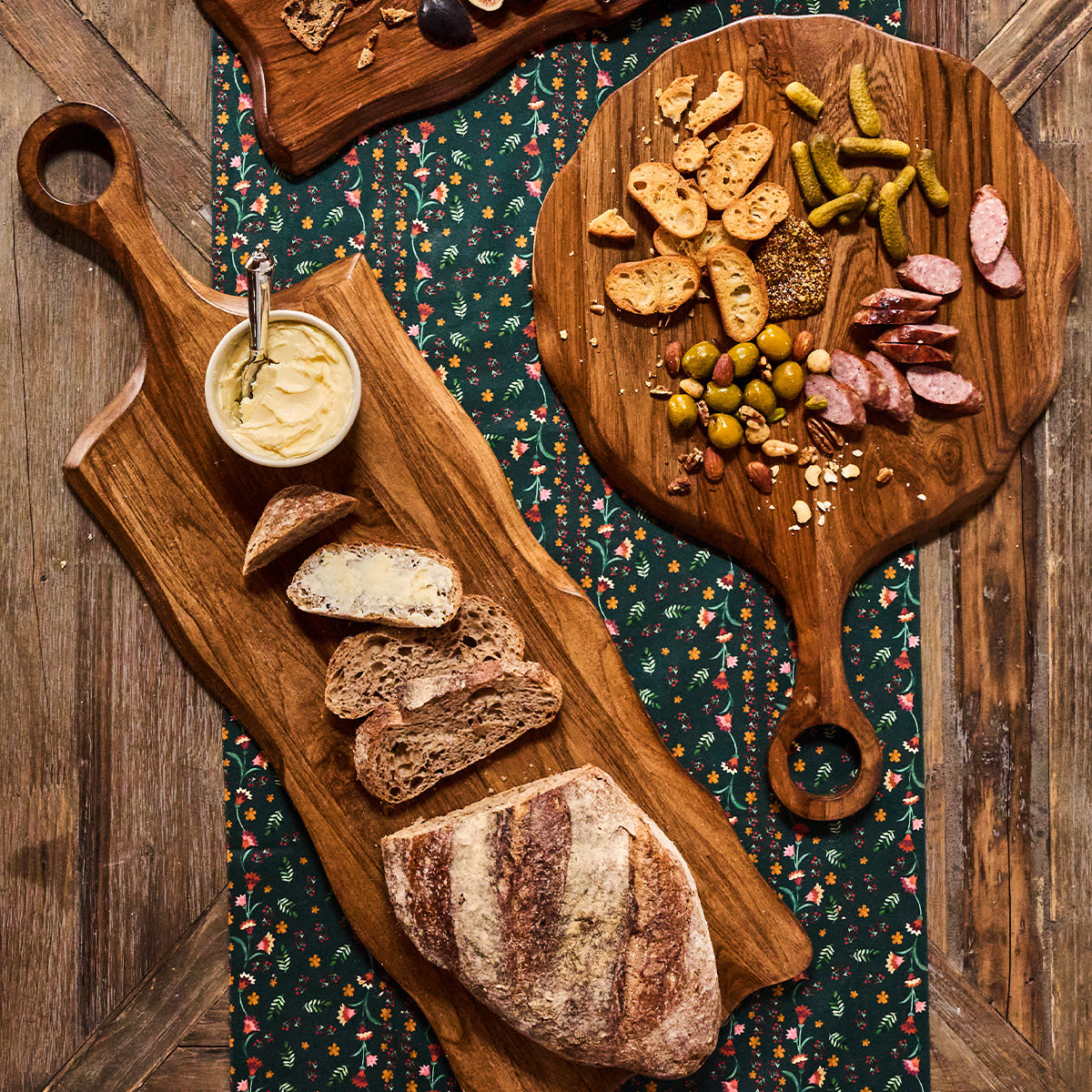 Puro Round Serving Board - Teak - Image 4