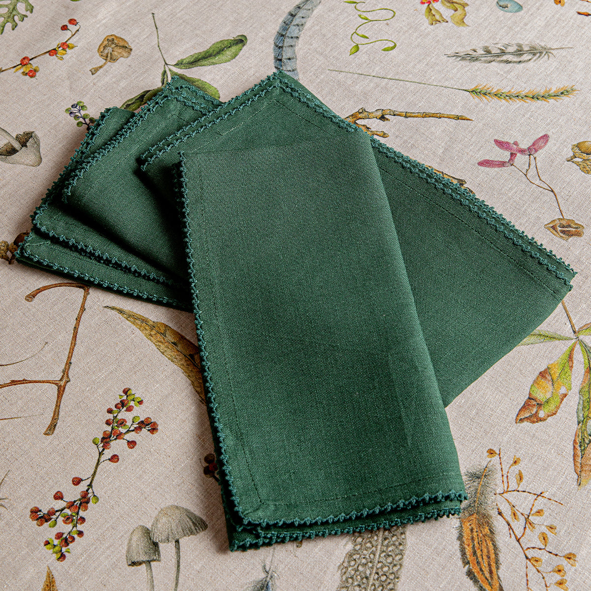 Berry Scallop Napkin Set/4 - Evergreen - Image 5