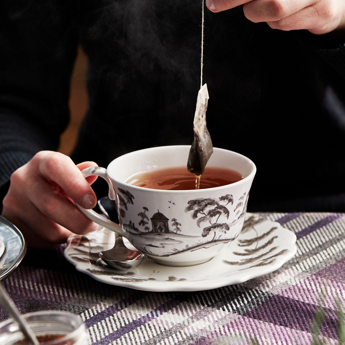 Country Estate Teacup - Flint Grey - Image 7