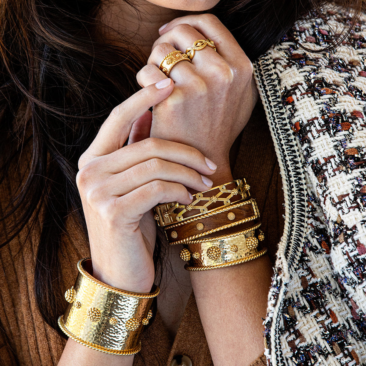 Berry Classic Cuff - Gold - Image 4