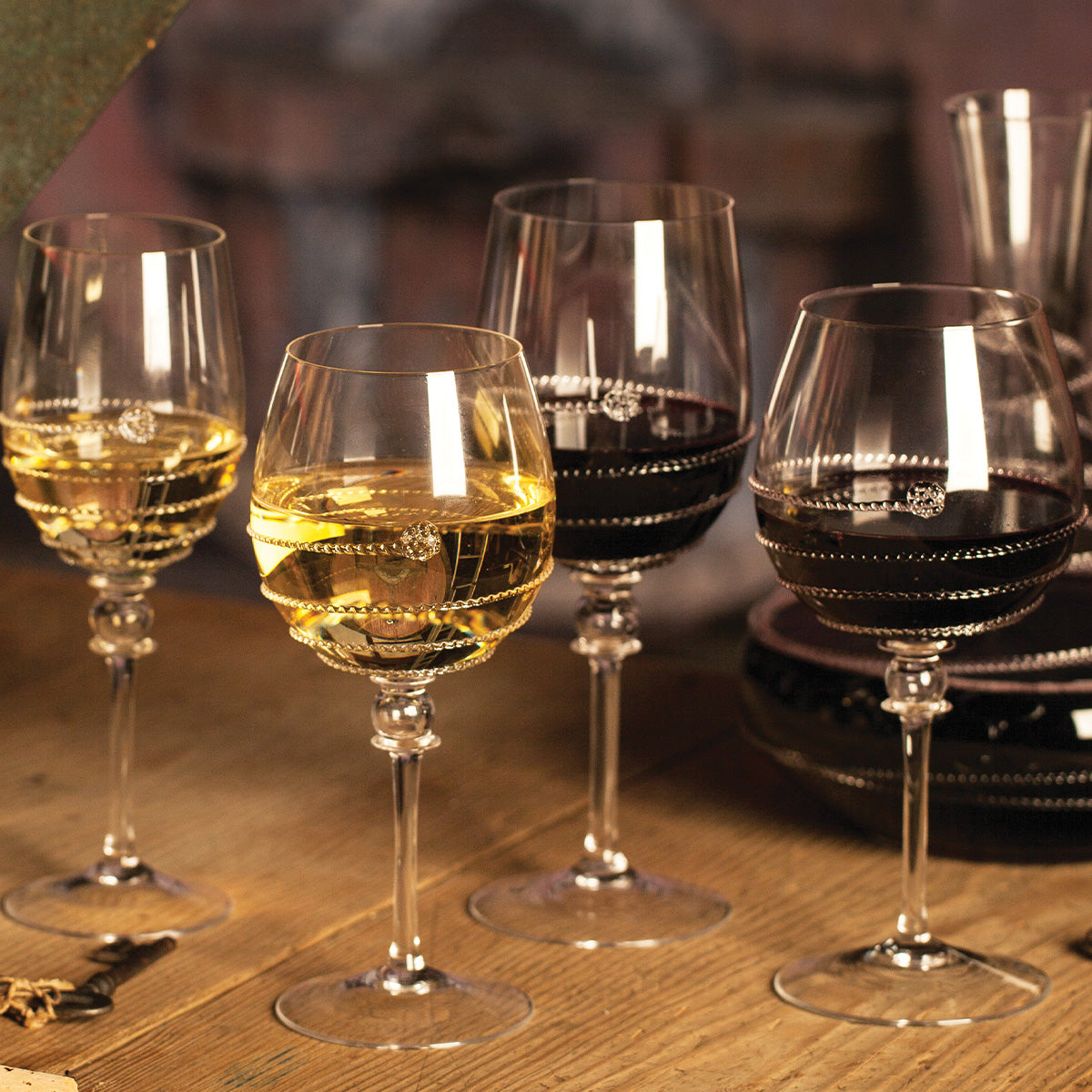 Amalia Full Body White Wine Glass - Image 4