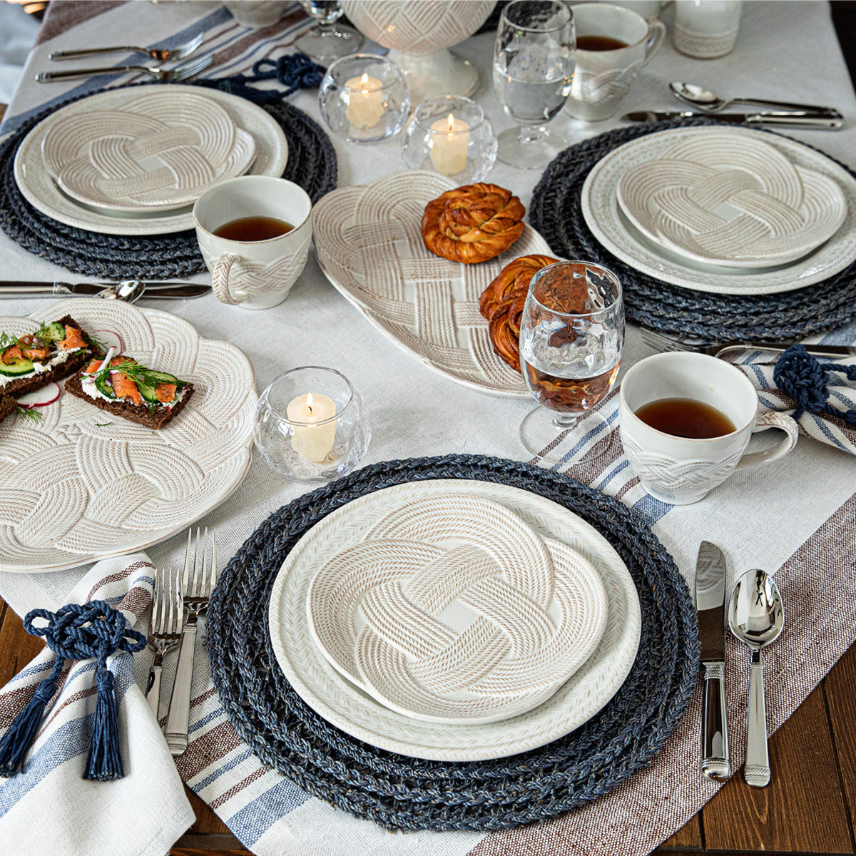 Le Panier Mystic Knot Charger/Platter - Whitewash - Image 4
