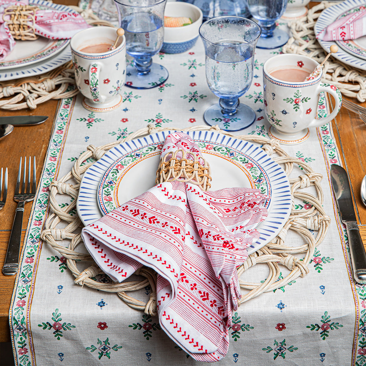 Villa Stripe Napkin Set/4 - Red - Image 4