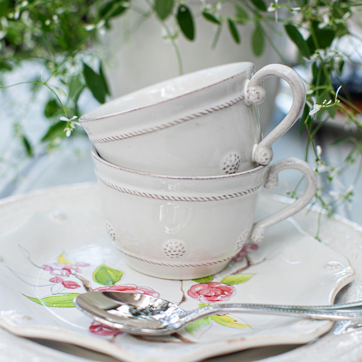 Berry & Thread Teacup - Whitewash - Image 3
