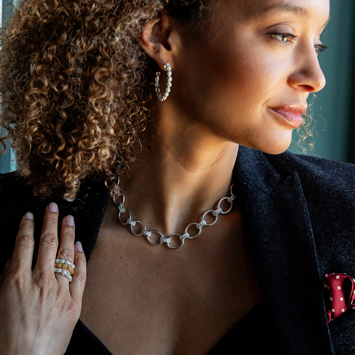 Berry Icon Medium Hoop Earrings - Silver - Image 5